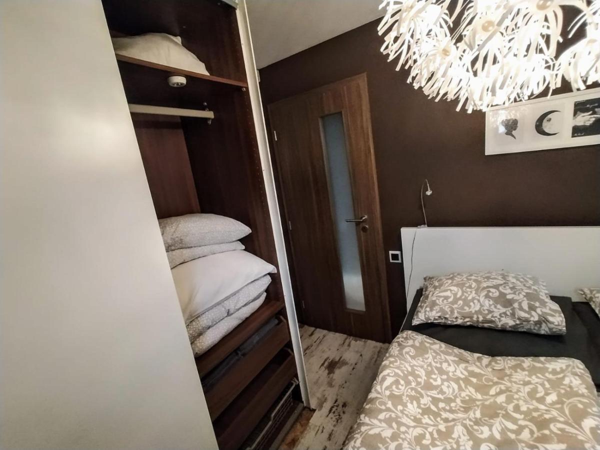 Prazdninovy Dum U Lesa Villa Znojmo Bagian luar foto